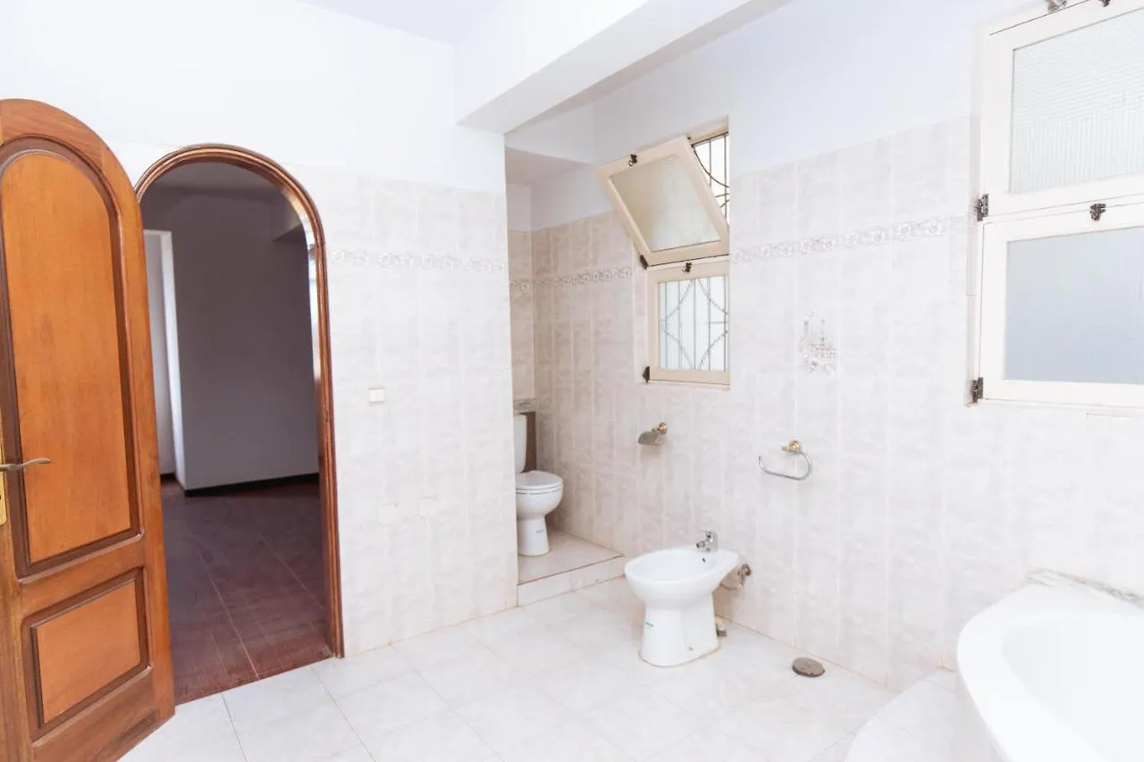Maya Apartments Mindelo 0*,  Cabo Verde